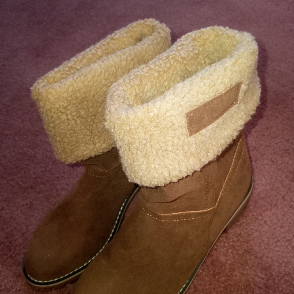 Brown boots